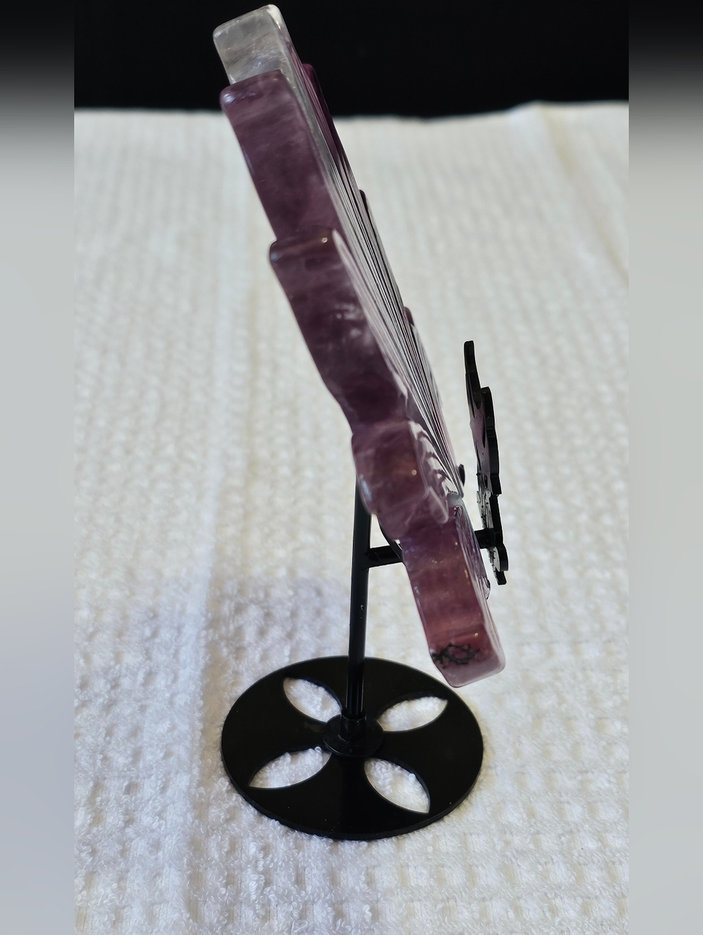 Natural Fluorite Nine-Tailed Fox - Picture 2 of 11